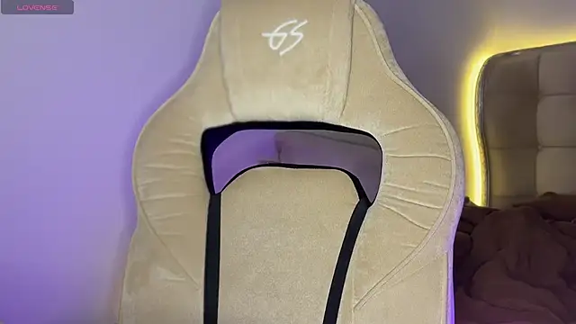 MarlynRobertsen online show from November 1, 12:09 pm