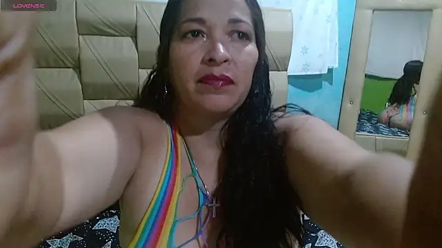 Stefanny Taylor  online show from October 4, 3:01 am