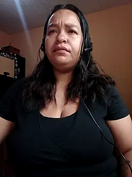 Angiee2001 online show from May 5, 1:58 pm