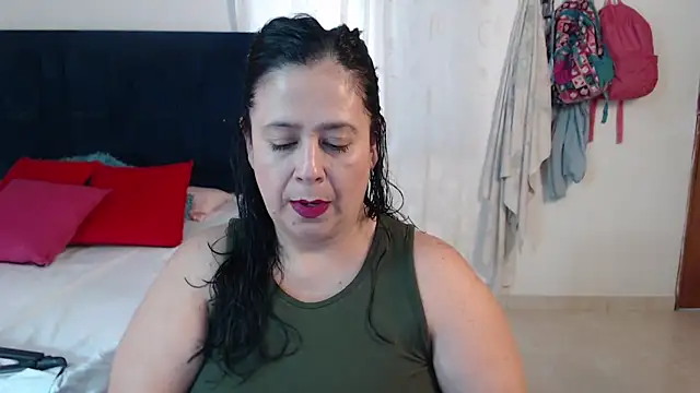 karlaton1977 online show from October 28, 4:02 pm