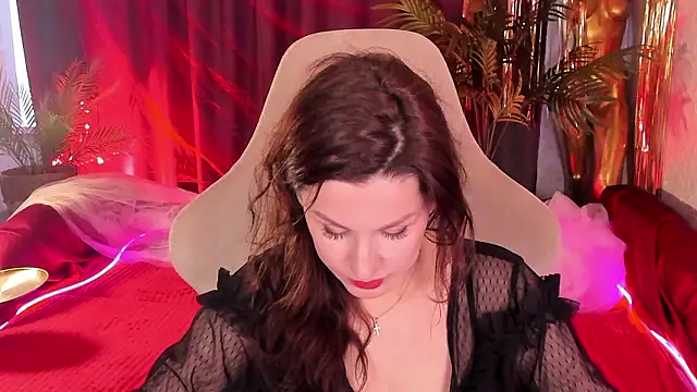 April o Nill online show from February 13, 11:12 am