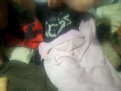 AwesomeUs online show from April 24, 1:08 am