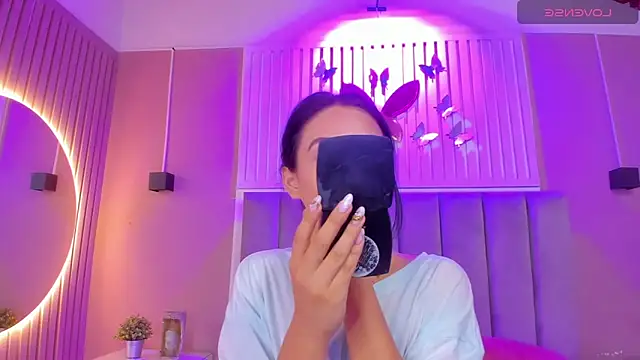 diosa cristal online show from December 16, 4:07 am