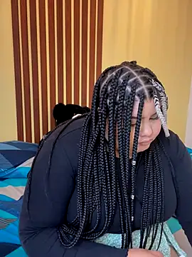  Shara Handal  online show from October 23, 7:36 am