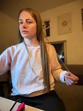 Piinkpandora online show from April 9, 6:57 pm