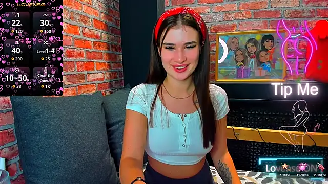 UrJoyy online show from November 18, 3:13 pm