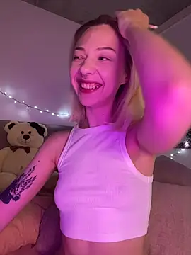  urbestie  online show from June 18, 10:03 pm