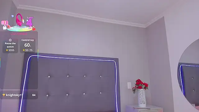 emma lye online show from November 27, 9:39 pm