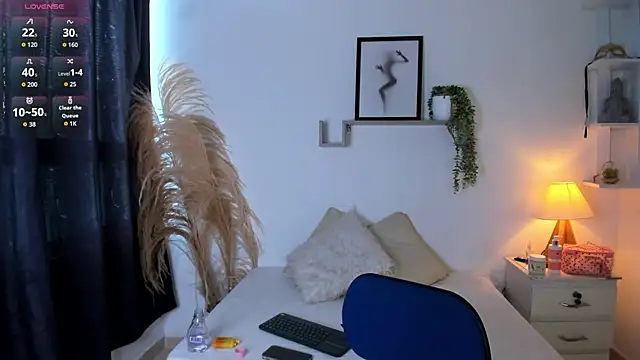 Abigail 29 online show from October 14, 12:30 pm