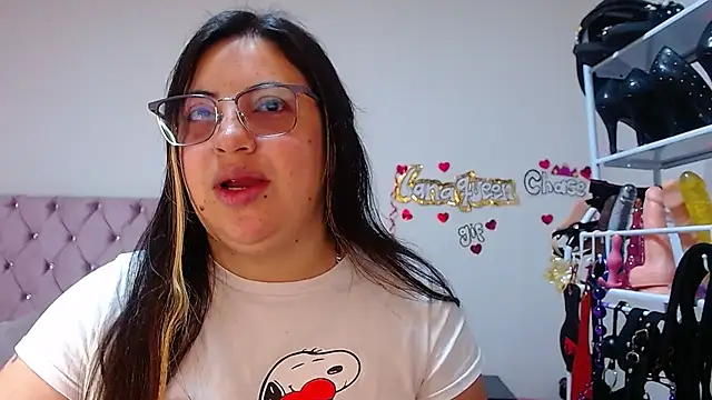 lanaqueen699 online show from October 22, 12:32 pm