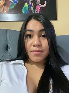 Snapshot of AmorMia chatting on September 10, 10:10 pm AmorMia online show from September 10, 10:10 pm