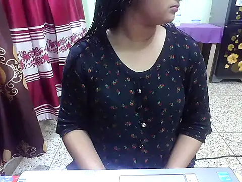 LovelyRose69 online show from October 2, 6:46 pm