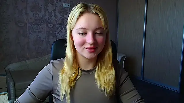 Milka kiss  online show from March 2, 10:00 am