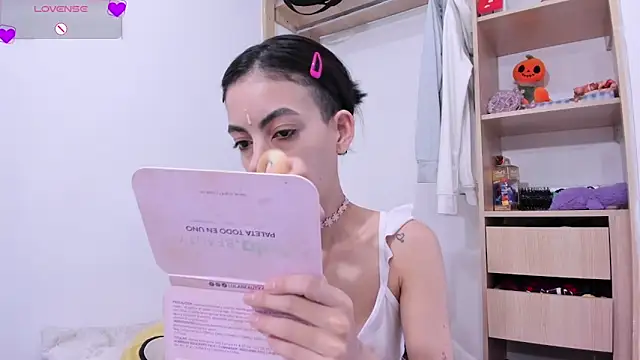 LilitRobins online show from January 17, 8:16 pm