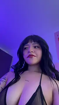 Ashley Chriss online show from January 15, 1:33 am