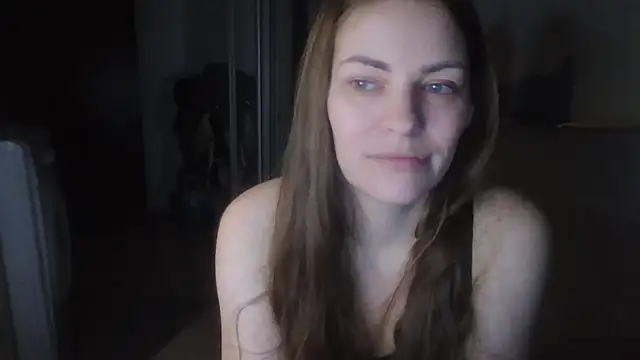 AnnaDiamond1 online show from February 23, 12:00 am