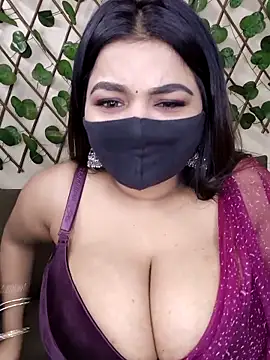 Bold-Cat online show from November 14, 5:24 pm