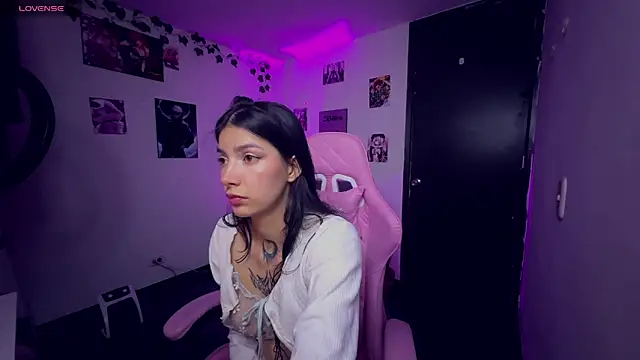 cami mila9 online show from April 6, 4:57 am