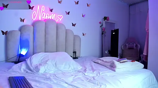 NaomiAsha online show from November 26, 12:33 am