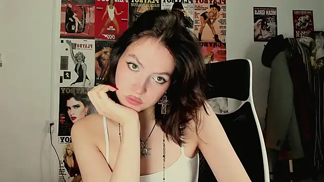 Niky  Jess online show from December 17, 11:14 am