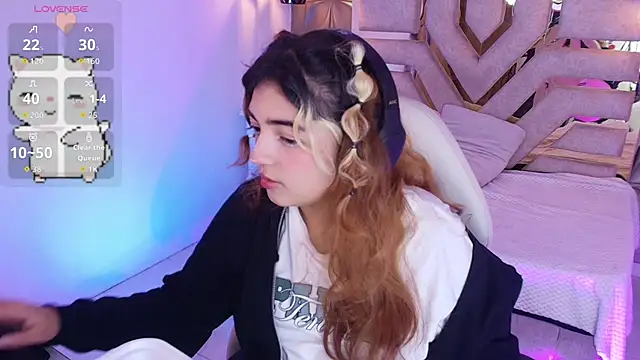 meraki fraise online show from September 16, 8:28 pm