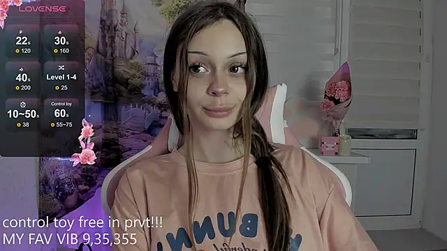 Snapshot of shy_melony chatting on October 29, 9:50 pm shy melony online show from October 29, 9:50 pm