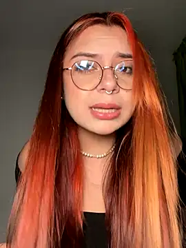 NatyOlson online show from October 28, 6:08 am