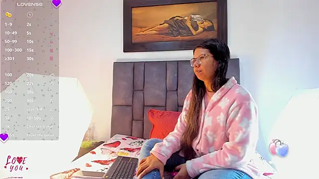 Vahiolet smith online show from February 21, 3:07 am