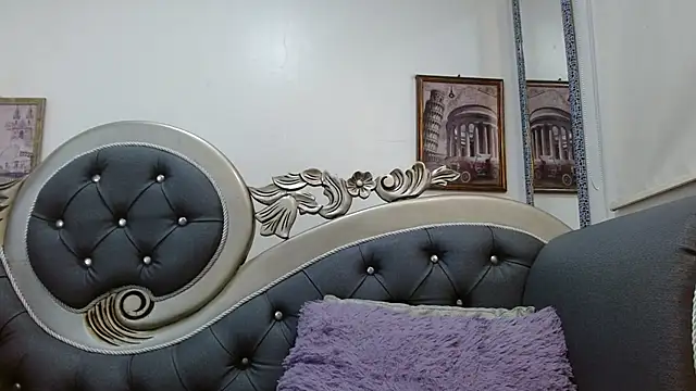 KataleyaStiward online show from April 21, 12:56 pm