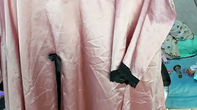 Samantha Smiith online show from February 13, 4:25 am