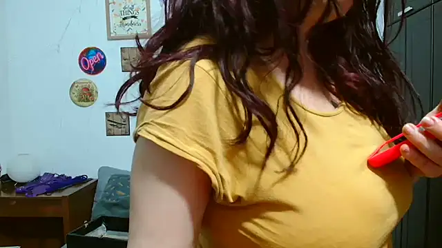 catalinamommyx online show from April 11, 1:01 am