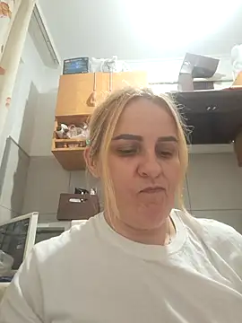 Malichkaanna30 online show from December 4, 5:46 pm