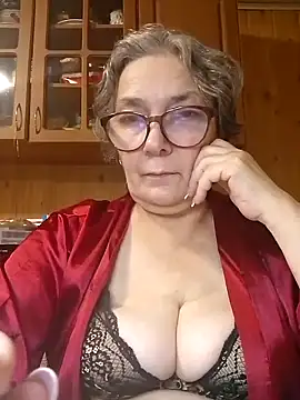 IrinaSweet54 online show from November 16, 5:35 pm