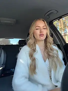 Devill Angel  online show from April 11, 6:52 am