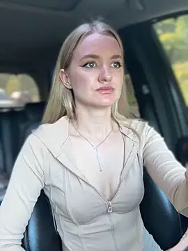 Devill Angel  online show from September 27, 11:50 am