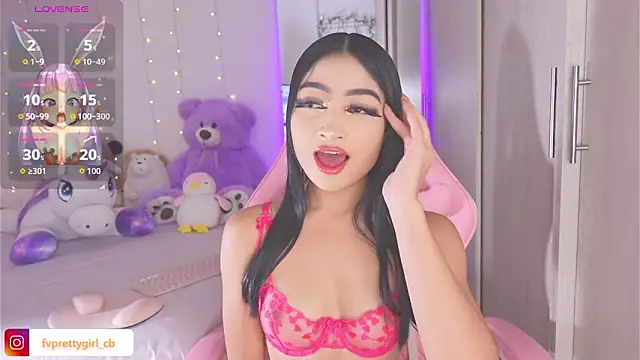 urfavprettygirl online show from November 29, 8:07 am