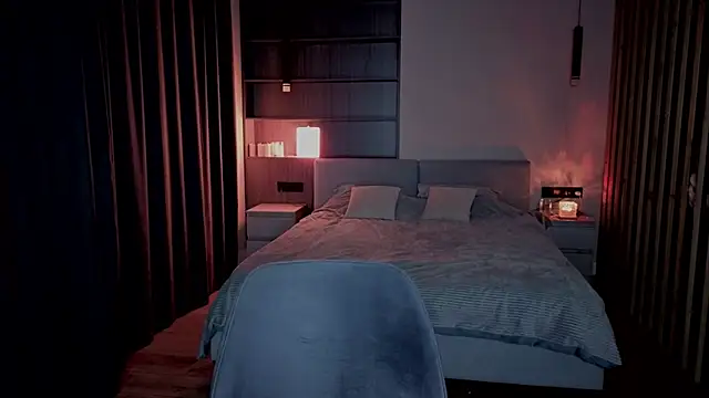 RileyMee online show from March 24, 3:12 am