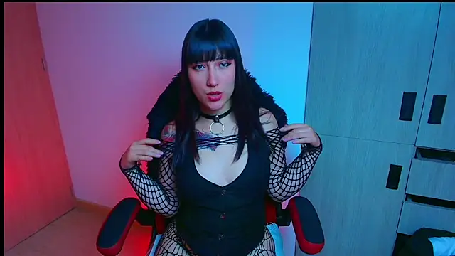 hitomi arata online show from April 14, 5:13 pm