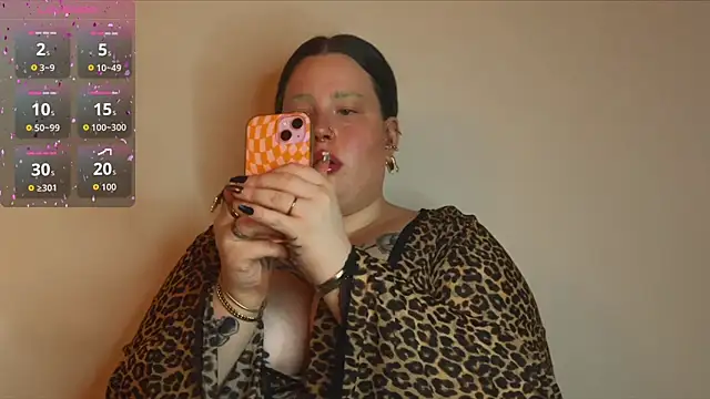 MissBika online show from October 22, 1:32 am