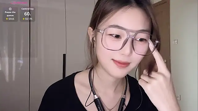 Sweet-Angel999 online show from September 20, 5:22 pm