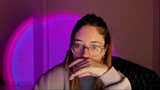 atenas 05  online show from November 12, 10:35 am