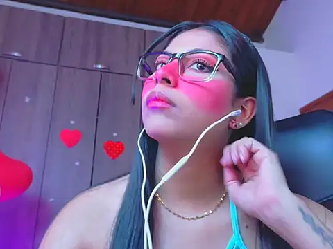  ALLYSON18  online show from February 25, 12:26 pm