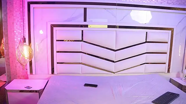 ammy durand online show from April 14, 3:06 am