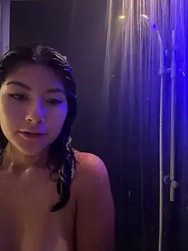 princesschini online show from April 29, 10:48 pm