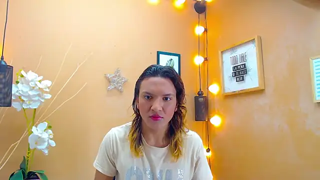 aslyhernandez 7 online show from October 2, 2:22 pm