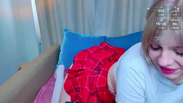  Alison   online show from May 6, 3:32 am