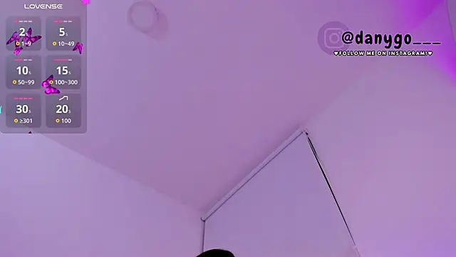 ZarianaEvanz online show from October 25, 11:33 pm