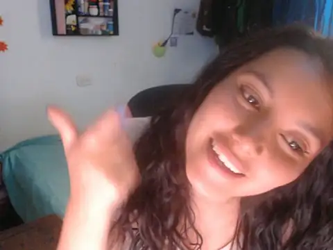 HannaKlein online show from March 17, 6:45 pm