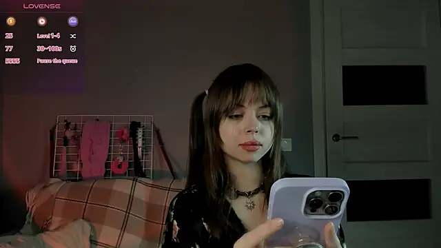 Snapshot of hype_meal_home chatting on September 30, 7:19 pm hype meal home online show from September 30, 7:19 pm