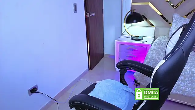 Miia harper  online show from February 24, 2:05 pm